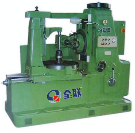 滾(gǔn)齒機 滾(gǔn)齒機