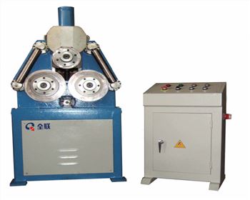 多功(gong)能型材彎曲(qu)機