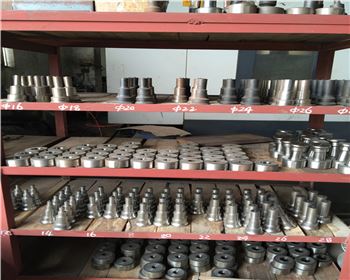 沖(chòng)孔機模具(jù)